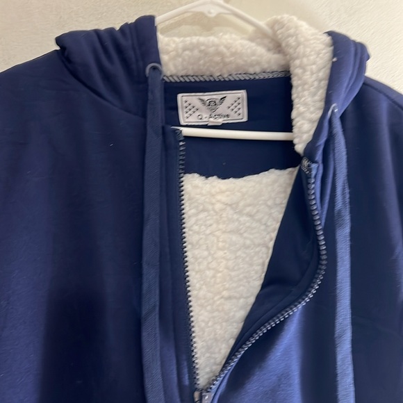 NEW Q-ACTIVE BLUE SHERPA LINED FAUX FUR FULL ZIP HOODIE JACKET SIZE LARGE - Picture 6 of 10